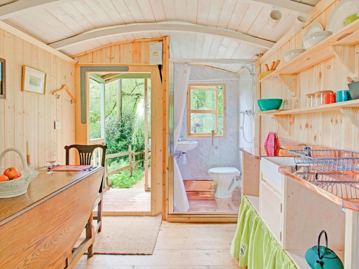 Hill View Holiday Home With Garden ทอนทัน ภายนอก รูปภาพ