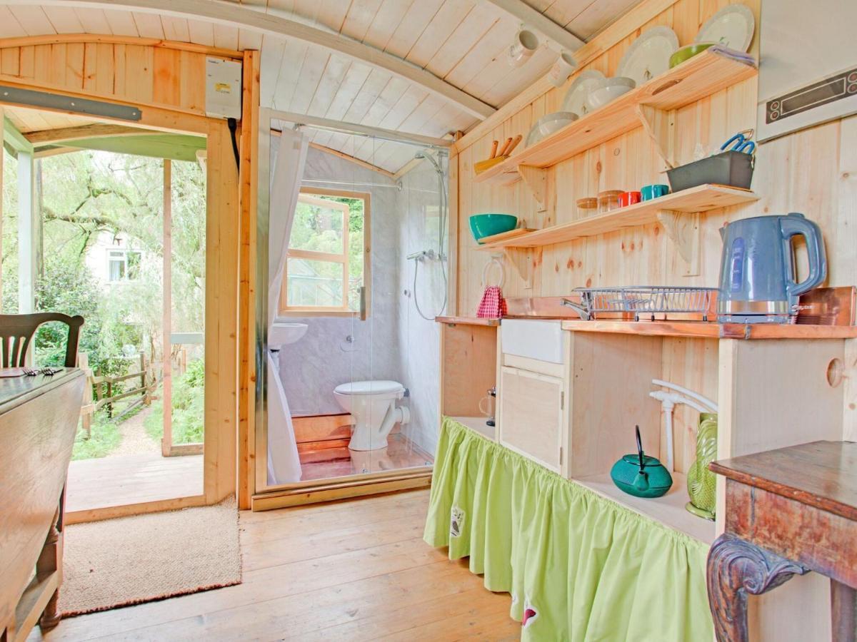 Hill View Holiday Home With Garden ทอนทัน ภายนอก รูปภาพ