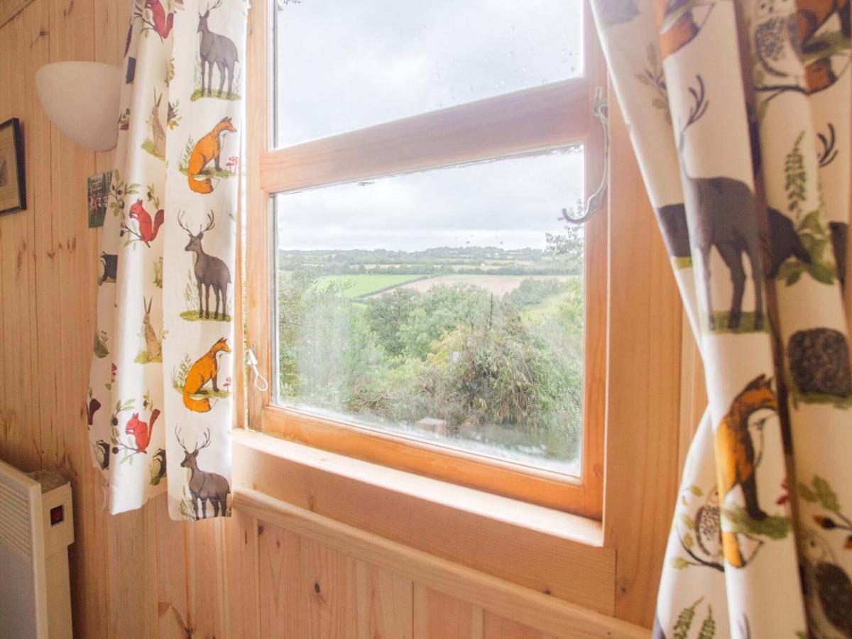 Hill View Holiday Home With Garden ทอนทัน ภายนอก รูปภาพ