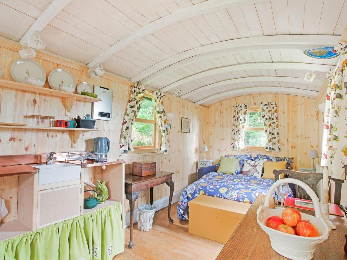 Hill View Holiday Home With Garden ทอนทัน ห้อง รูปภาพ